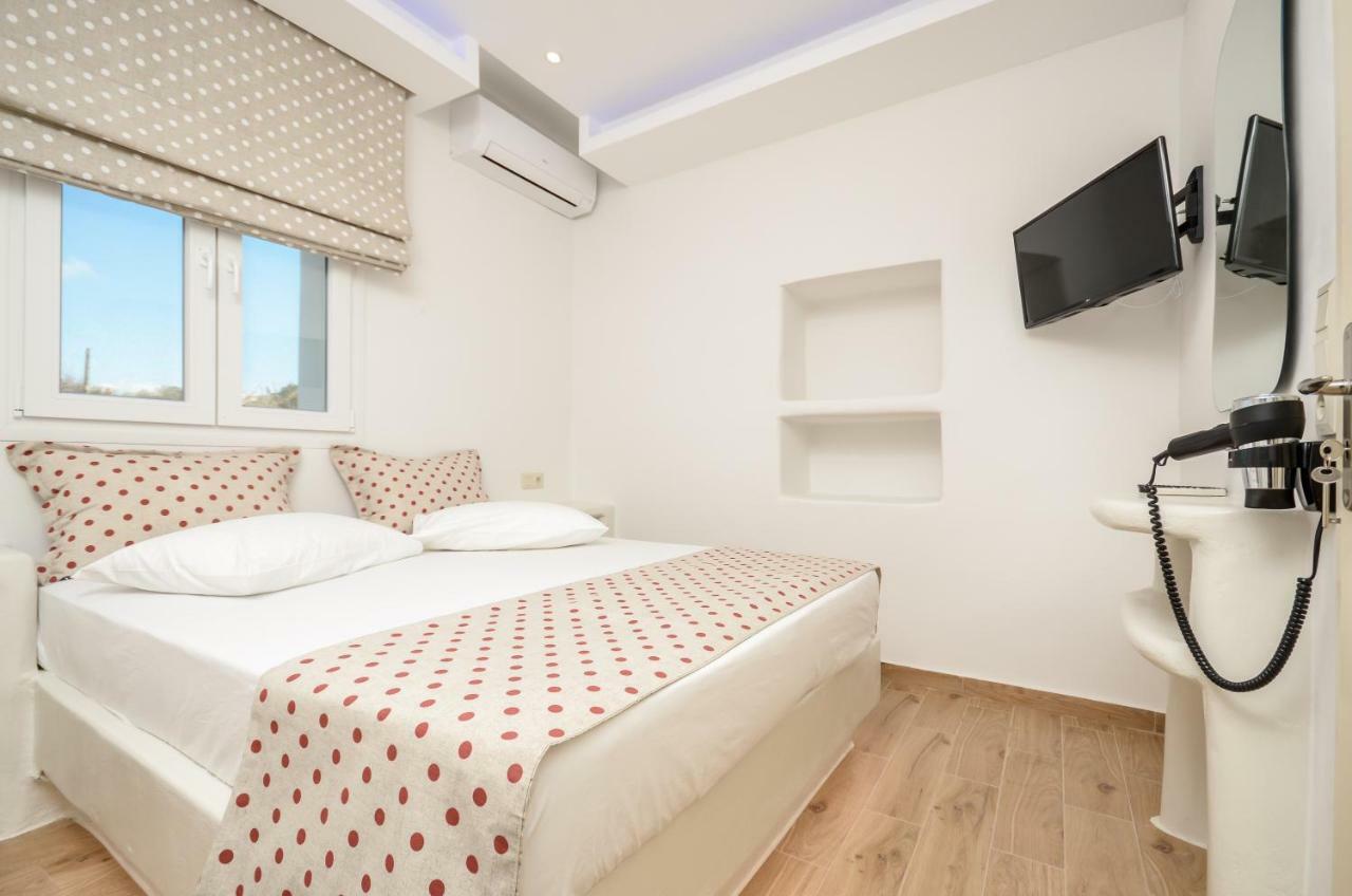 Naxian Dream Suites Agia Anna  Extérieur photo